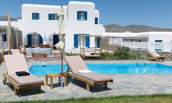 Piso Livadi House | Exceptional Villa Artemis with private pool, Jacuzzi and sea views!
