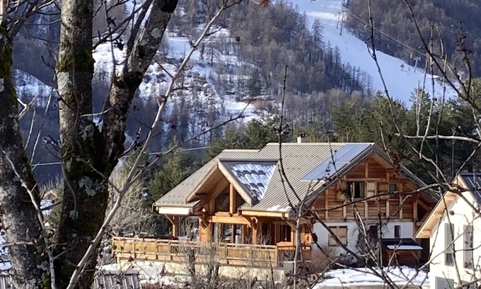 Saint-Chaffrey Ski Chalet | Exceptionnel , Beau Chalet D'habitation à Serre Chevalier