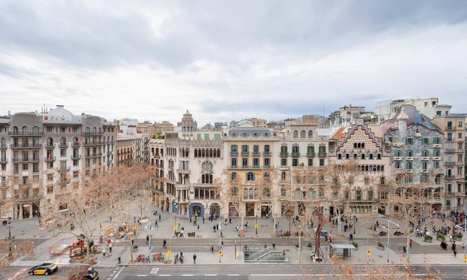 Eixample Apartment | Exclusive area with views of Casa Batlló