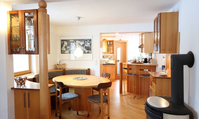 Notsch im Gailtal House | Exclusive furnished, summer and winter, Restaurant + Shopping Market near