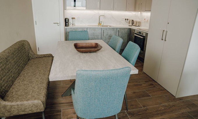 Galway Apartment | Exclusive Luxury 2 Bedroom 2 Bathroom Ground Floor Apartment