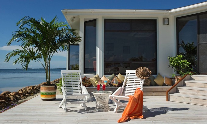 Glovers Reef Atoll Villa | Exclusive private island off the coast of Belize