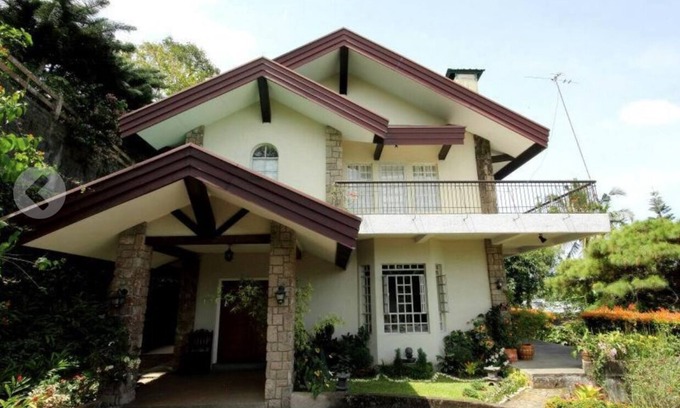 Tagaytay Villa | Exclusive Taal-view Guesthouse in Tagaytay!