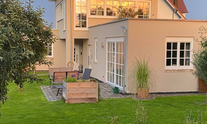 Schorndorf House | Exclusives Ferienhaus mit 2 Getrennten-zusammenfügbaren Wohnungen