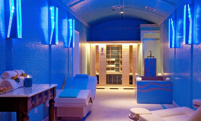 Maho Bay Quarter Villa | Exclusivity & Luxury in Harmony with Nature.