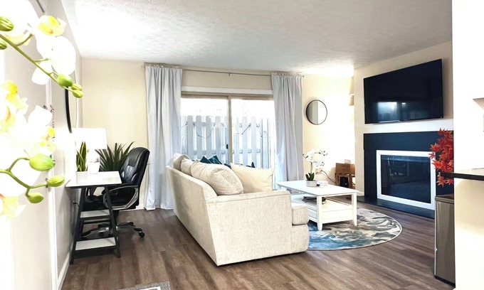 Vandalia Condo | Executive Condo: King primary en-suite! A part of the Uptown Collective Suites