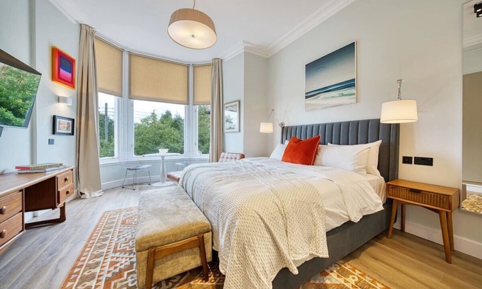 East End Apartment | Executive Family Studio