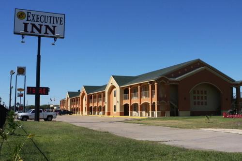 Brookshire Hotel | Executive Inn Brookshire