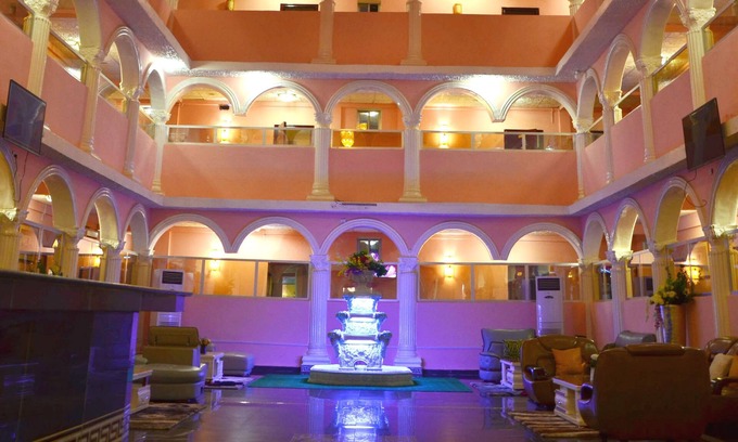 Monrovia Hotel | Executive Inn