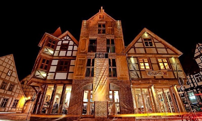 Tangermuende Hotel | Exempel Schlafstuben Und Quartier Langer Hals