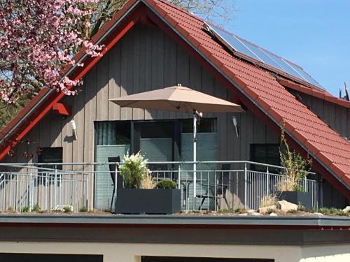 Lossburg Apartment | Exklusive Ferienwohnung auf dem Romanshof - Schwarzwald Plus Gastgeber