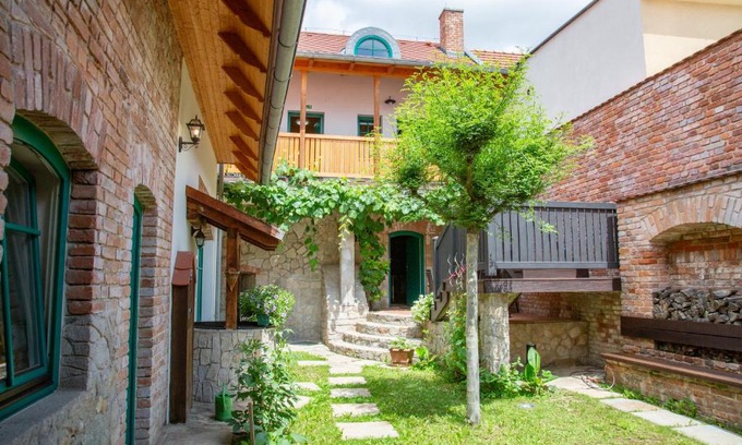 Satov Villa | Exklusives Landhaus