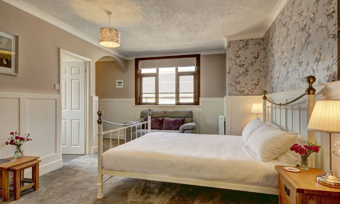 Wheddon Cross Bed & Breakfast | Exmoor House - Guest House