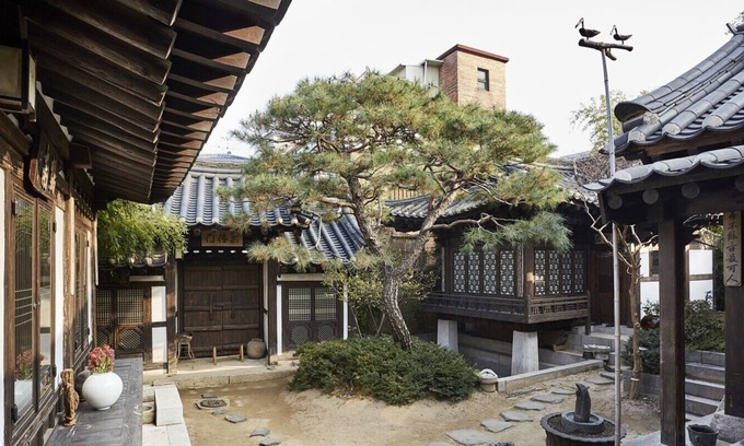 Gahoe-dong House | Experience the elegance of Korean culture