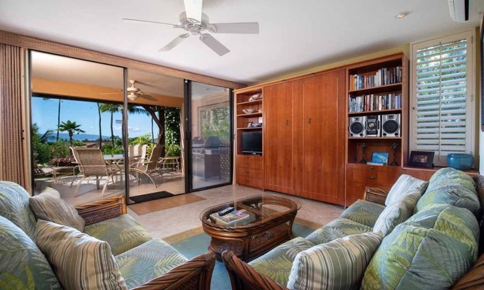 Wailea Condo | Experience the Magic of Maui at Ekahi 13C