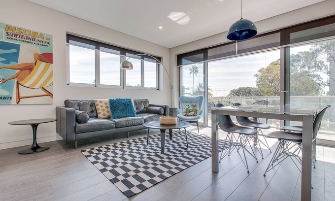 Cremorne Apartment | Explore Sydney from Stylish North Shore Apartment