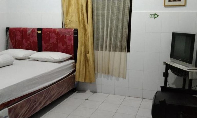 Sulawesi Hotel | EXPRESS O 91176 Hotel Puri Gandaria