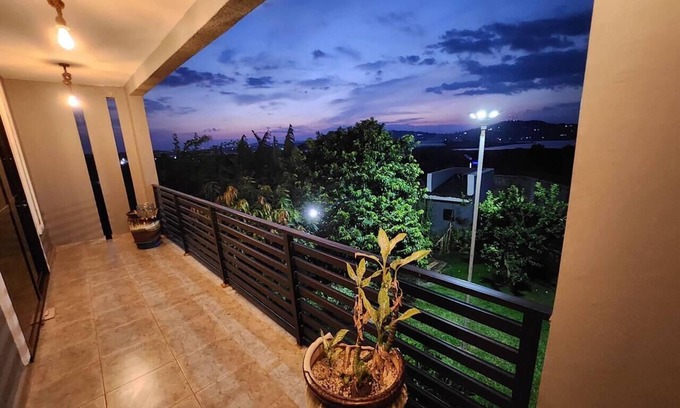 Entebbe House | Exquisite 3Bed 3Bath Lake View Home in Entebbe