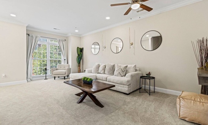 Downtown Baltimore House | Exquisite Living in Downtown Baltimore
