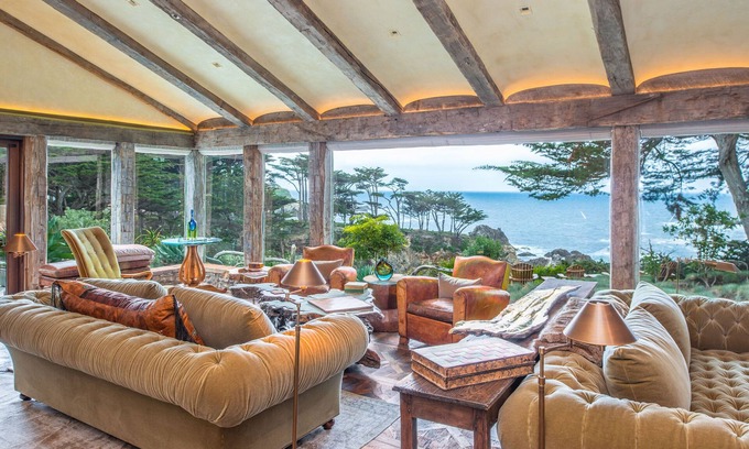 Carmel Highlands House | Exquisite Rustic Coastal Luxury - Near Pebble Beach, Carmel, Big Sur - Sleeps 4