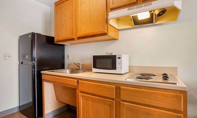 Bessemer Hotel | Extended Stay America Select Suites - Birmingham - Bessemer
