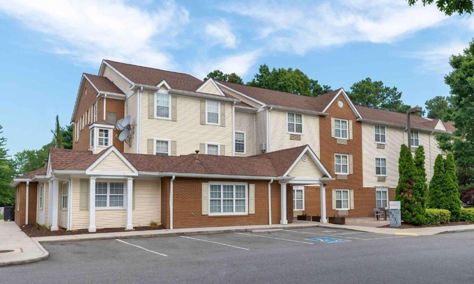 Innsbrook Hotel | Extended Stay America Suites - Richmond - Glen Allen - Short Pump