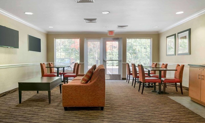 Northville Hotel | Extended Stay America Suites Detroit Novi Orchard Hill Place