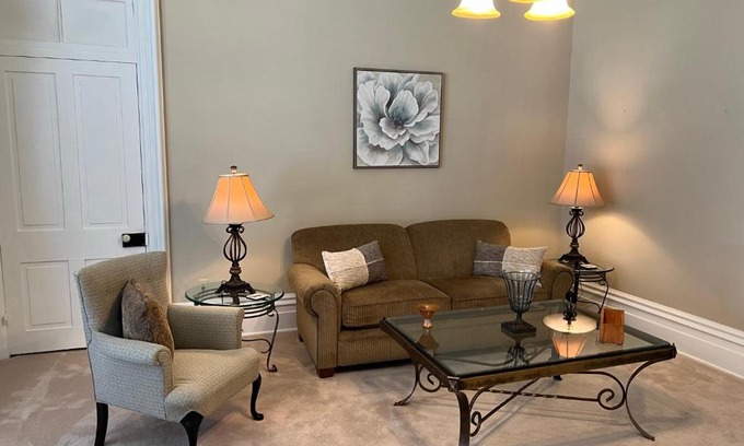 Maysville Apartment | Extended Stays by Lee House Inn