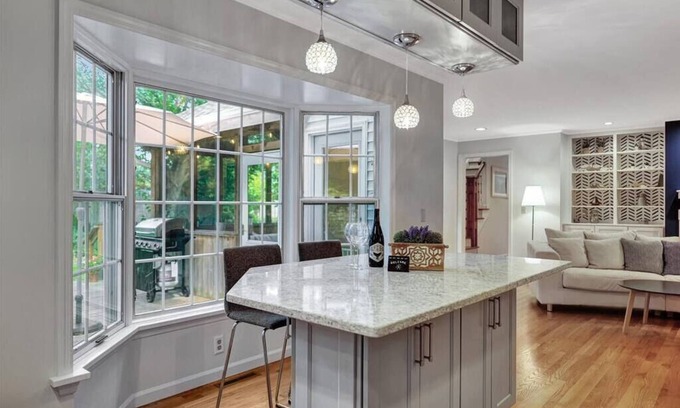 Champaign House | Extra Large Home w/Chefs Kitchen Near UofI