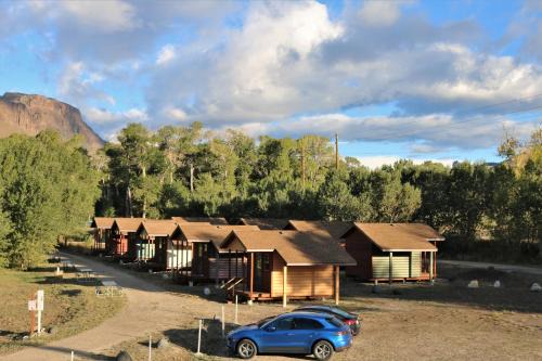 Cody Other | Eycat Lodging Company