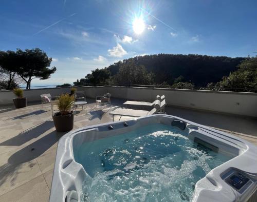 Eze House | Eze Villa