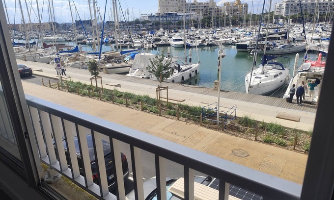 Carnon-Plage Apartment | F3 cabin 50m from the beach