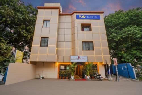 T Nagar Hotel | Fab Express Lloyd's Inn - Near Kodambakkam Railway Station