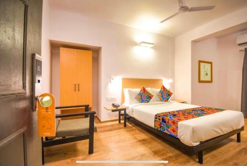 Taltala Hotel | FabExpress Heera Holiday Inn - Nr Eden Garden Stadium