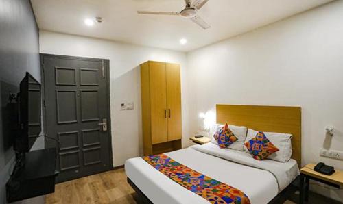 Pitampura Hotel | FabExpress The Vaishali Dakshini Pitampura