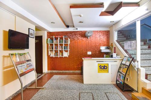 Sector 35 Hotel | FabHotel Comfort 35