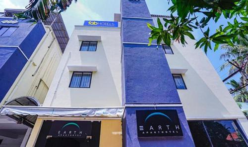 Ekkatuthangal Hotel | FabHotel Earth - Nr Guindy Industrial Estate