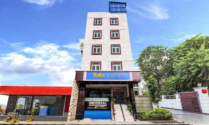 Patna Hotel | FabHotel Grand Sheela