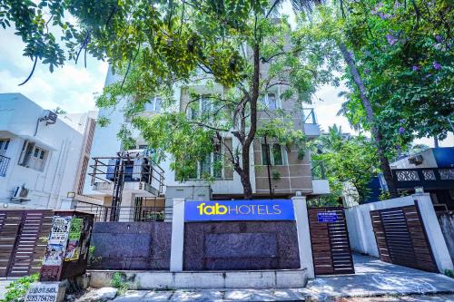 Perambur Purasavakam Hotel | FabHotel Home Tree Service Apartment - Nr Anna Tower