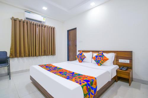 Indore Hotel | FabHotel J Palace