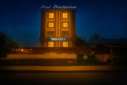 Bhosari Hotel | FabHotel Pancharatna Regency - Nr Medicover Hospital