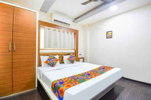 Pimpri - Chinchwad Hotel | FabHotel Royal Empire - Bird Valley Udhyan