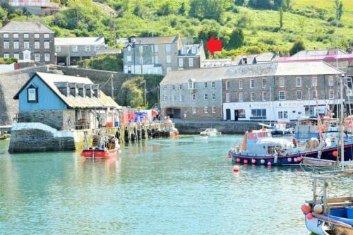 Mevagissey House | Fabulous 2 Bed Cottage - Outstanding Sea Views