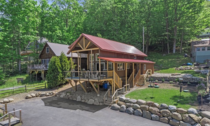 Day Ski Chalet | Fabulous 2-BR-2 Full Bath Chalet on the Marvelous Great Sacandaga Edinburg, NY