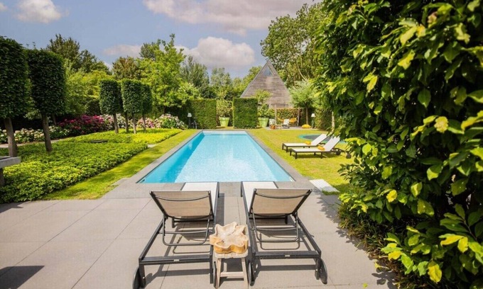 Het Hofke House | Fabulous 4 Bedroom Villa (KS-10)