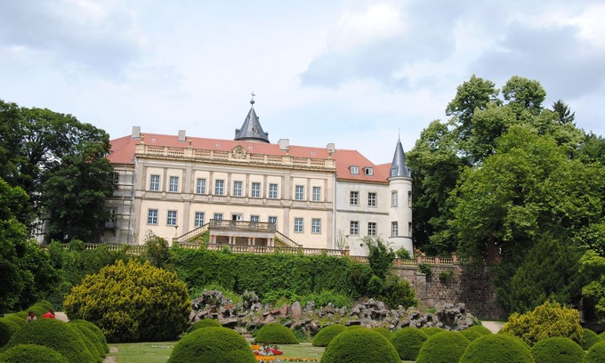 Wiesenburg/Mark Other | Fabulous apartment in the east wing of the historical castle Wiesenburg