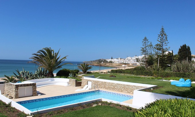 Praia da Luz Villa | Fabulous Huge, Beachfront Villa, Heated Pool, Beautiful Gardens & Great Service