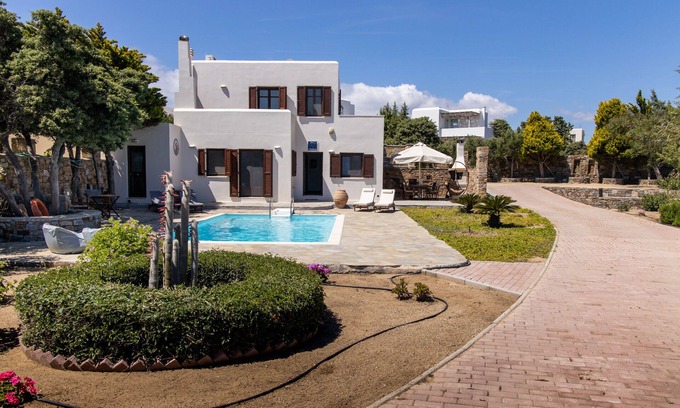 Agios Prokopios Villa | Fabulous Vacation Villa