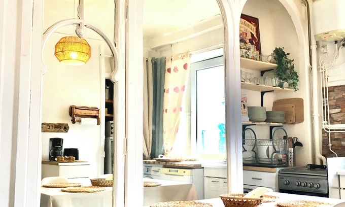 Mont-Dore Apartment | Face Thermes Hyper Centre Cure et Navette ski Pied de l Immeuble