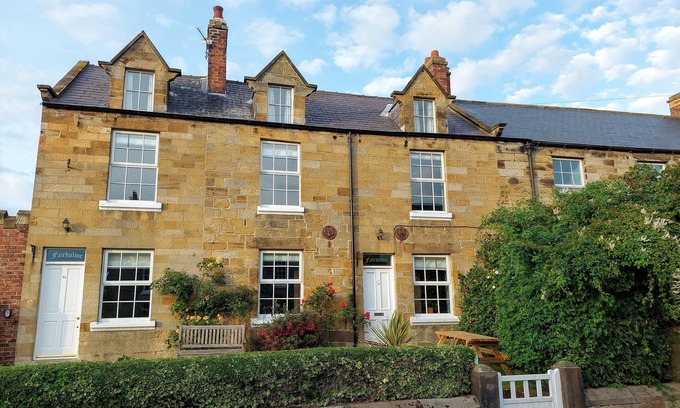 Hinderwell Cottage | FAIR HOLME, pet friendly, character holiday cottage in Hinderwell